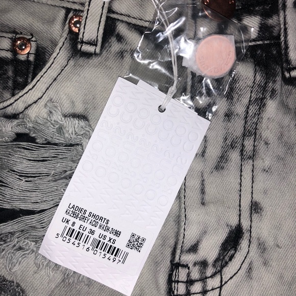 🆕 Glamorous Vintage High Rise Denim Short - Picture 4 of 6